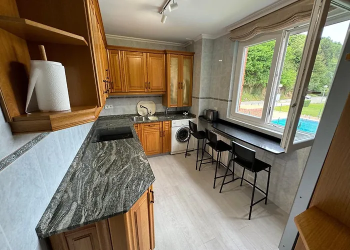 2 Minutos De La Playa Con Piscina Y Garaje