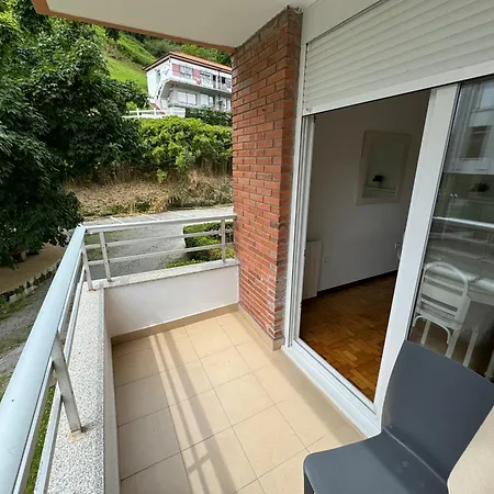 2 Minutos De La Playa Con Piscina Y Garaje Apartamento